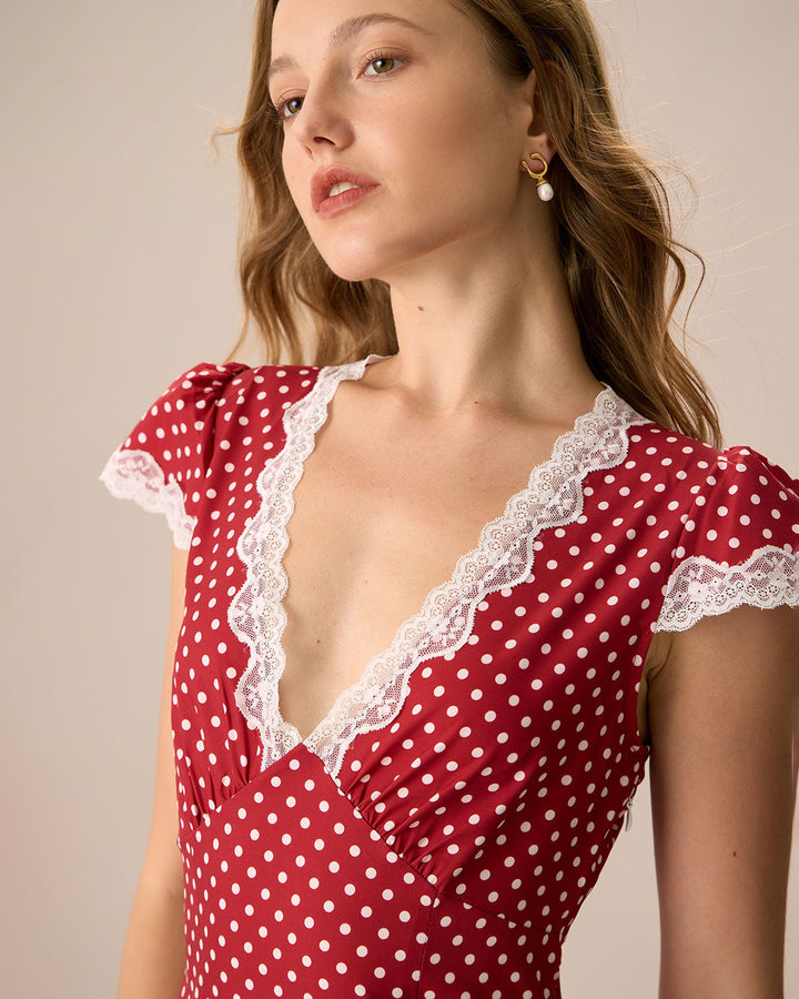 Misha™ | Das rote geraffte Maxikleid mit V-Ausschnitt und gepunkteter Spitze